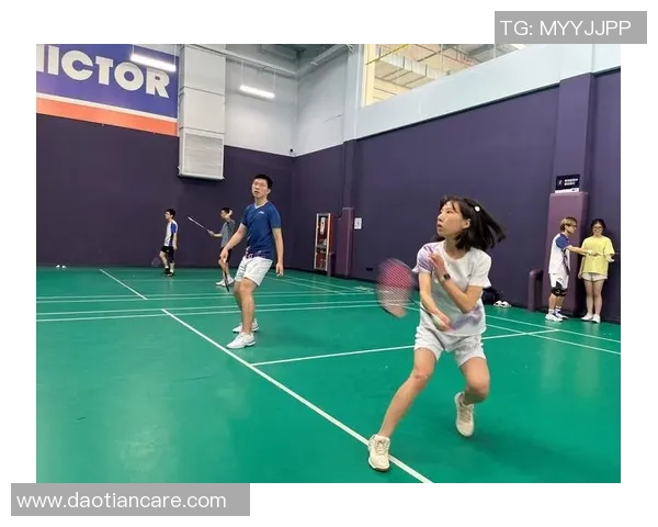 深圳羽毛球队战术解析与运营体系探讨助力羽毛球发展新思路